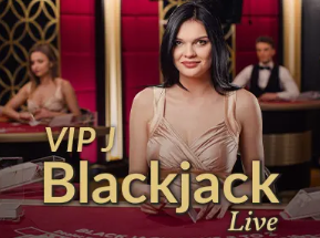 又是你俩！世体：维尼修斯和西蒙尼再次争吵，后者向裁判投诉